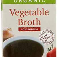 365 Everyday Value, Organic Low Sodium Vegetable Broth, 32 fl oz