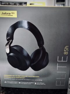 Jabra 85h headphones